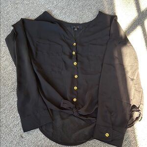 Mine Black Buttoned Blouse with Long Sleeves